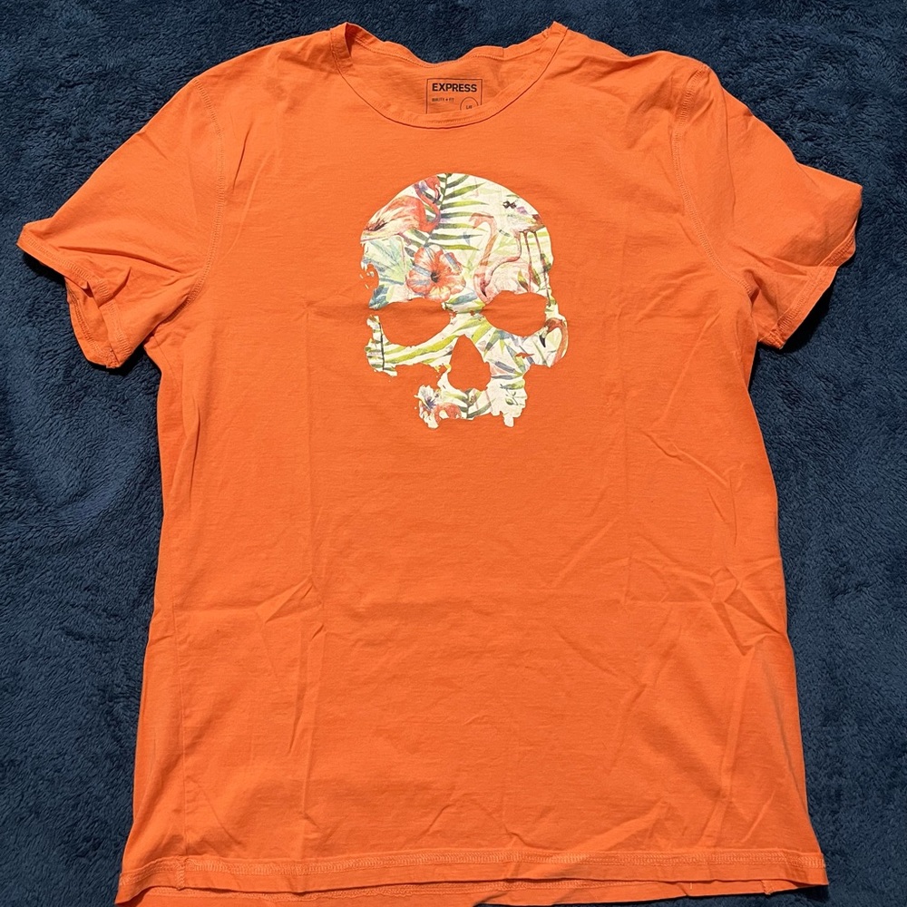 Express T-Shirt- Large